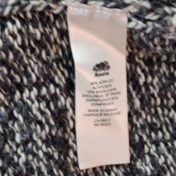 Roots Kids - Picture 3 of 3